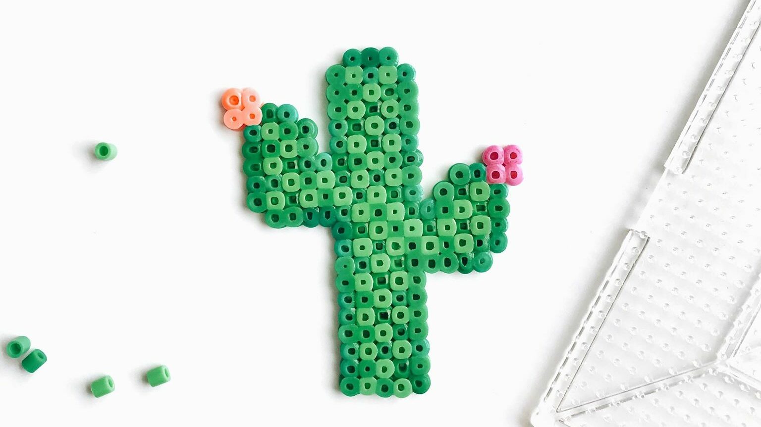 Perles à repasser 
Cactus vert