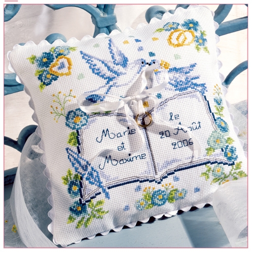 Coussin point de croix