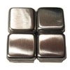 Acier fin argent