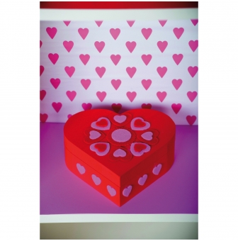 boite coeur en bois 17x 16 x 6 cm