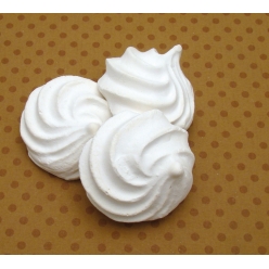 objet en platre gourmandise meringue