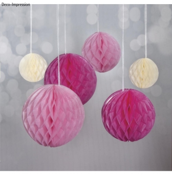 boules alveolees a suspendre rose
