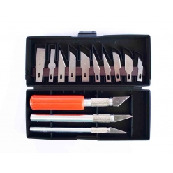 cutter de precision coffret 3 couteaux et 13 lames