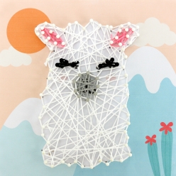 tableau de fil tendu string art lama 21 x 21 cm