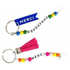 porte cles cadeau maitresse en perles 14 cm 2 pieces