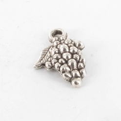 breloque en metal grappe de raisin argente