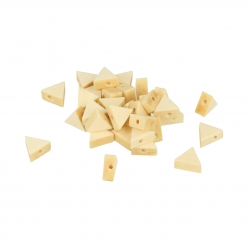 perle bois lucy triangle 11x97x49mm 35 pieces